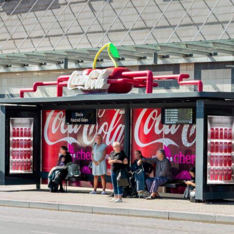 Coca-Cola a jejich představení nové příchutě Coke Cherry