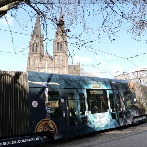 Cirque du Soleil & celopolep tramvaje