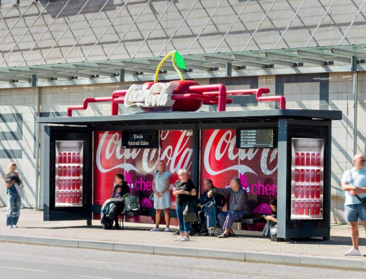 Kreativní zastávka Coca Cola