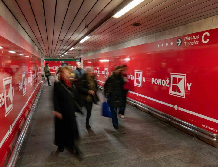 Přestupní tunel metro