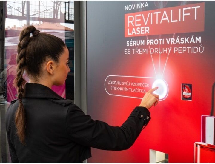L'Oréal kreativní CLV na nádraží