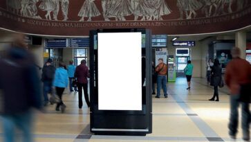 Mockup Digitální CLV na nádraží